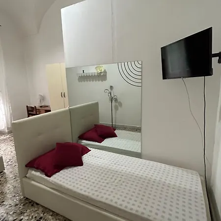 Col Cuore In Centro Di Lecce