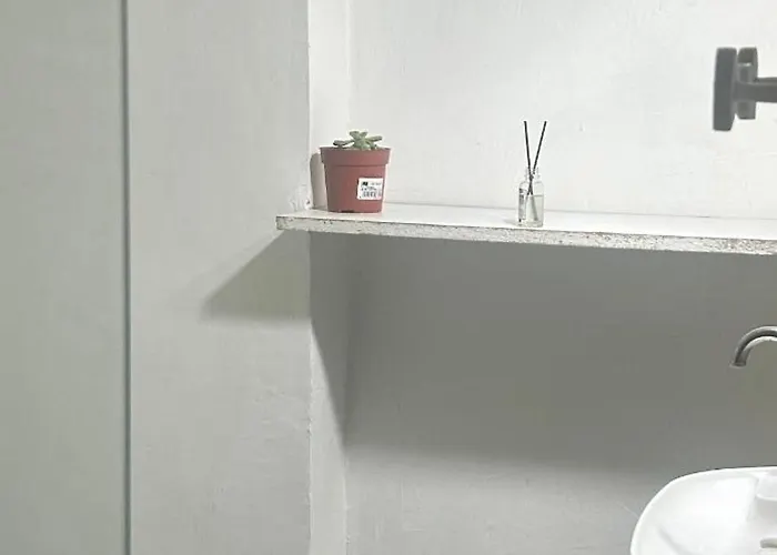 Oda ve Kahvaltı Col Cuore In Centro Di *